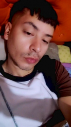 Lucasn87 webcam model stream image