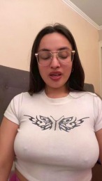 Latinaakita4 webcam model stream image