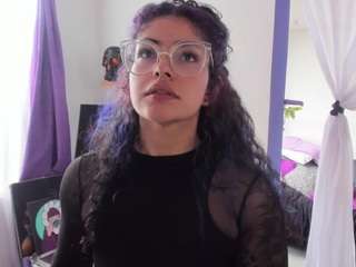 luna-dubois webcam model stream image