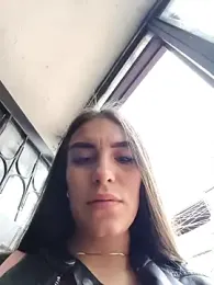 EMILY-07_ webcam model stream image