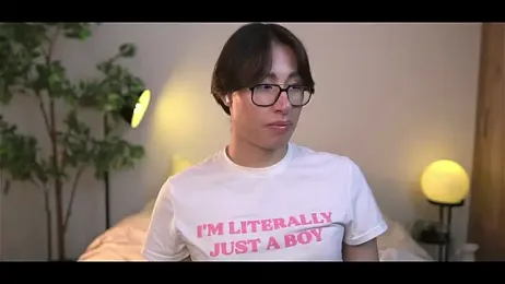 SrLuis18 webcam model stream image