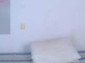 valen_thompson webcam model stream image