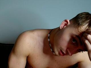 Bengie Lauper webcam model stream image