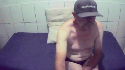 cesarpierdonaa1 webcam cam4 model stream image