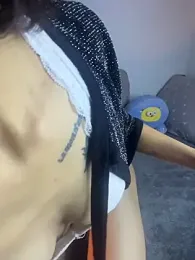 Layla_ly webcam model stream image