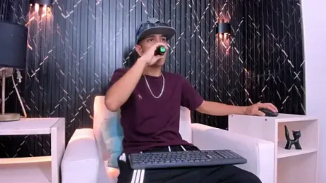 Matt_Ruso webcam model stream image