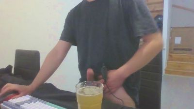 Giingz22 webcam model stream image