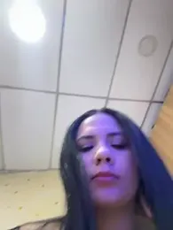 Leyna_Kenet webcam stripchat model stream image
