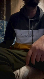 Kinhos2 webcam model stream image