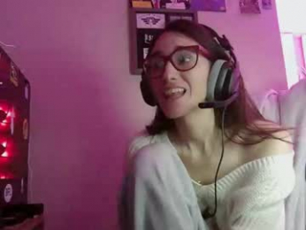 2photogs_raw webcam model stream image