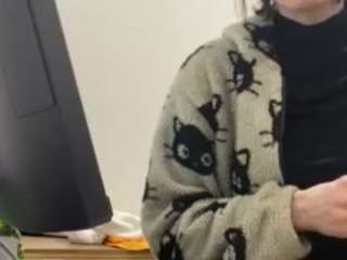 p3achypie webcam model stream image