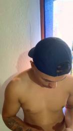 Morenoyboy webcam model stream image