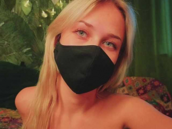 Meeeeow webcam model stream image