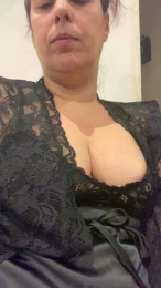 TheSlaveKaps webcam model stream image