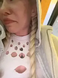 babydolll webcam model stream image