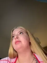 OdriOlsens webcam model stream image