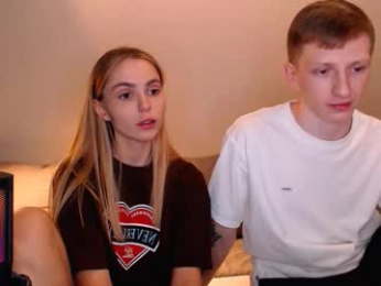 julsweet webcam model stream image