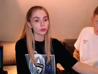 julsweet webcam model stream image