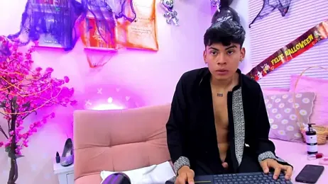 Willow_Pearl webcam model stream image