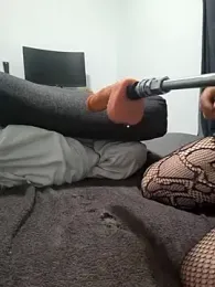 aprilexx webcam stripchat model stream image