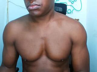 Kendo Muscle Big webcam model stream image