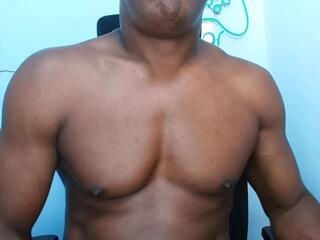 Kendo Muscle Big webcam model stream image