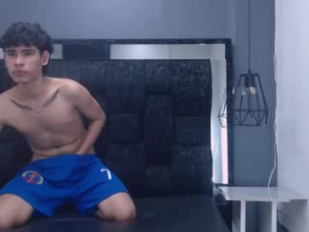 kevinbrooks_ webcam model stream image