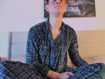 alejandroalvarez1613 webcam model stream image