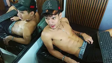 Skinny_cute_Alyer webcam model stream image