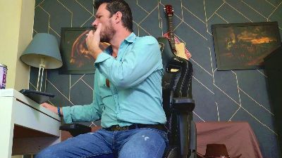 MrSunday webcam cam4 model stream image