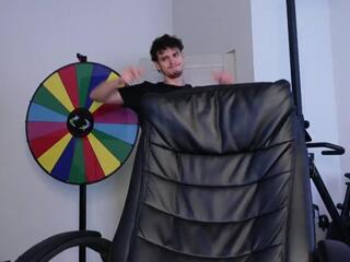 Brad Holloway webcam model stream image