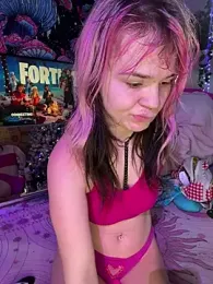 Cutiepiespanks webcam model stream image