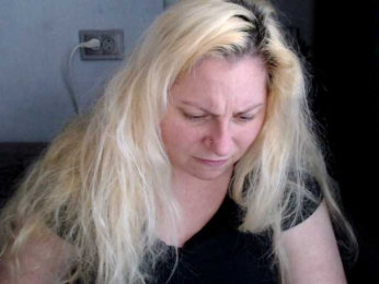 candycream74 webcam model stream image