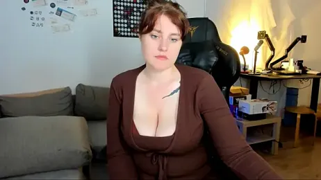 KiraKoval webcam model stream image