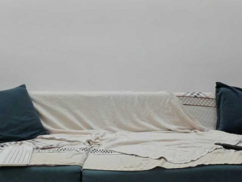 miss-bubble webcam model stream image