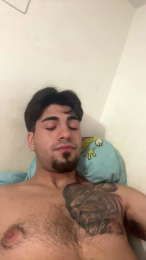 Jovencitobcn21 webcam cam4 model stream image