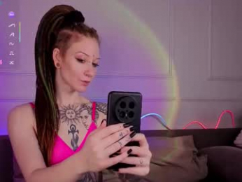 maydacroswell webcam model stream image