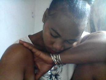 ciennezah webcam model stream image