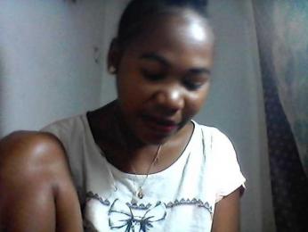 ciennezah webcam model stream image