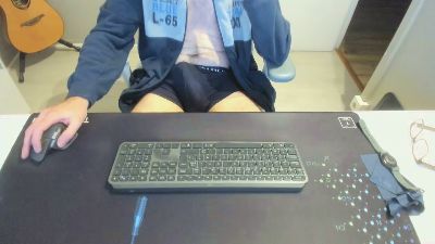 CurieuxDu47 webcam model stream image