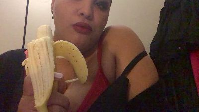 Plusfeetty webcam model stream image