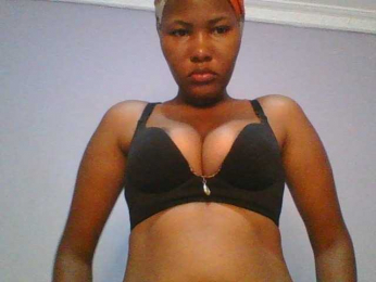 Pretty-thalia1 webcam model stream image