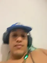 paudemar1do webcam model stream image