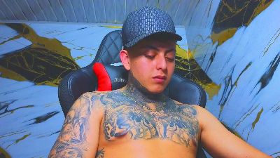Kevin_Sanchez webcam model stream image