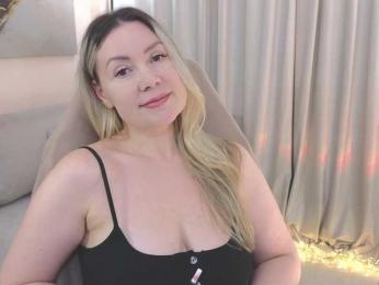 LELEYA webcam model stream image
