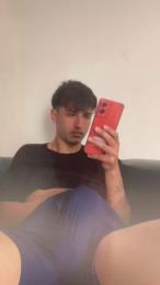 _BDick webcam model stream image
