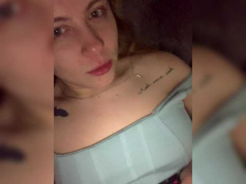 Sailor-Moons webcam model stream image