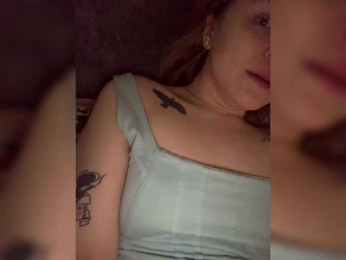 Sailor-Moons webcam model stream image