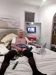 iamthepublickmasterbater webcam model stream image