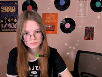 caroline_eclipse webcam model stream image